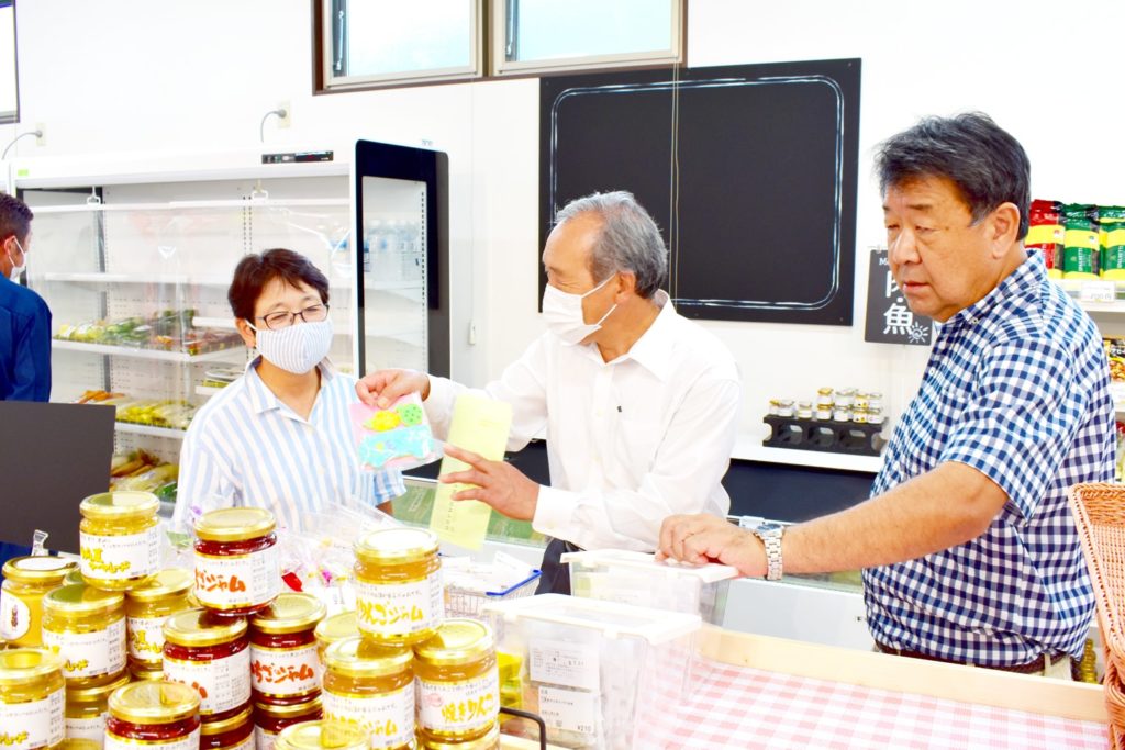 産直広場太陽　内観4